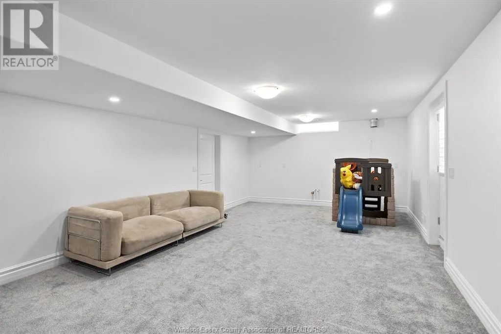 254 ARKONA COURT