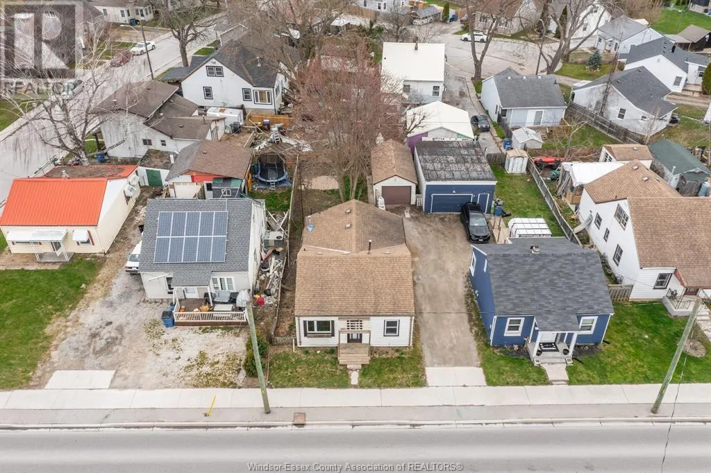 16 MCNAUGHTON AVENUE