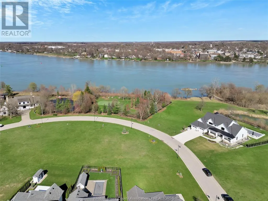 104 RIVERWALK CRESCENT
