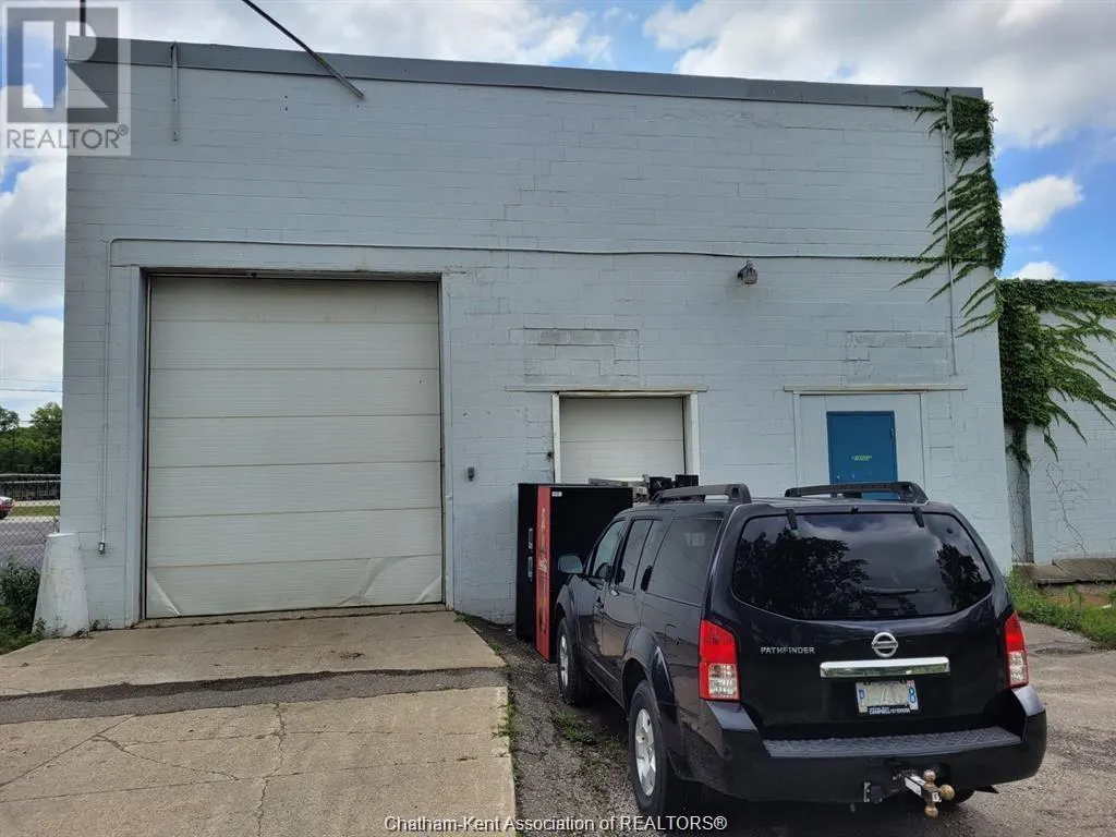 281 GRAND AVENUE East