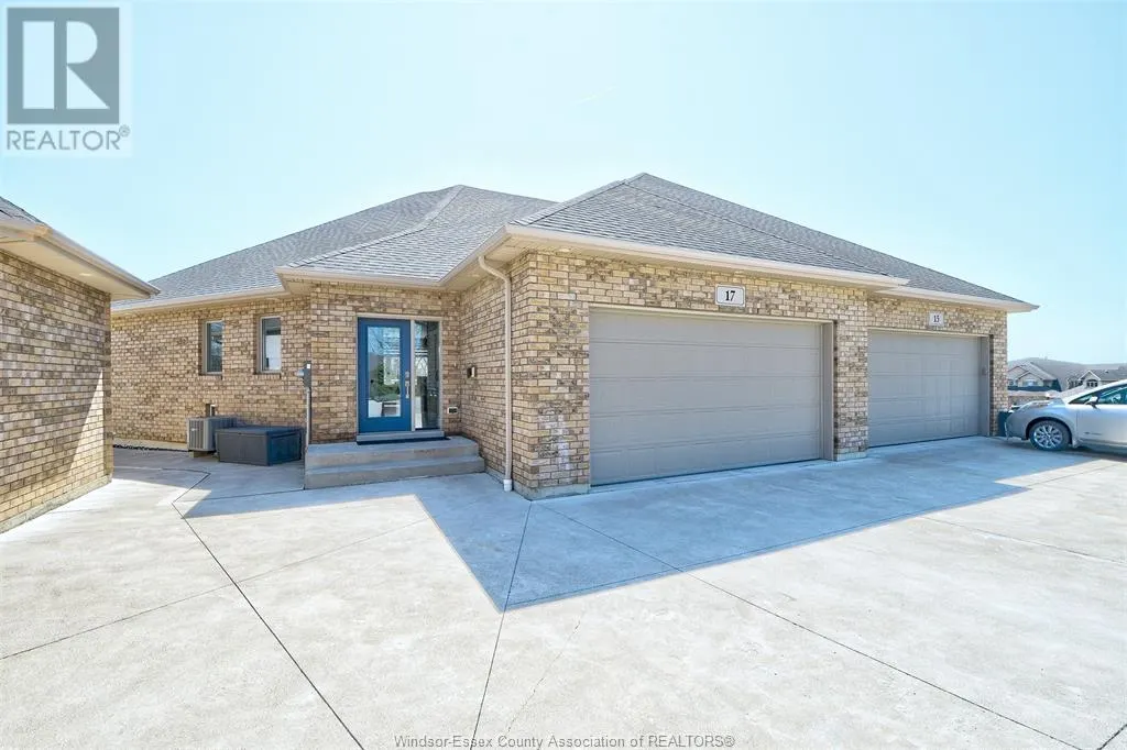 17 METTAWAS LANE