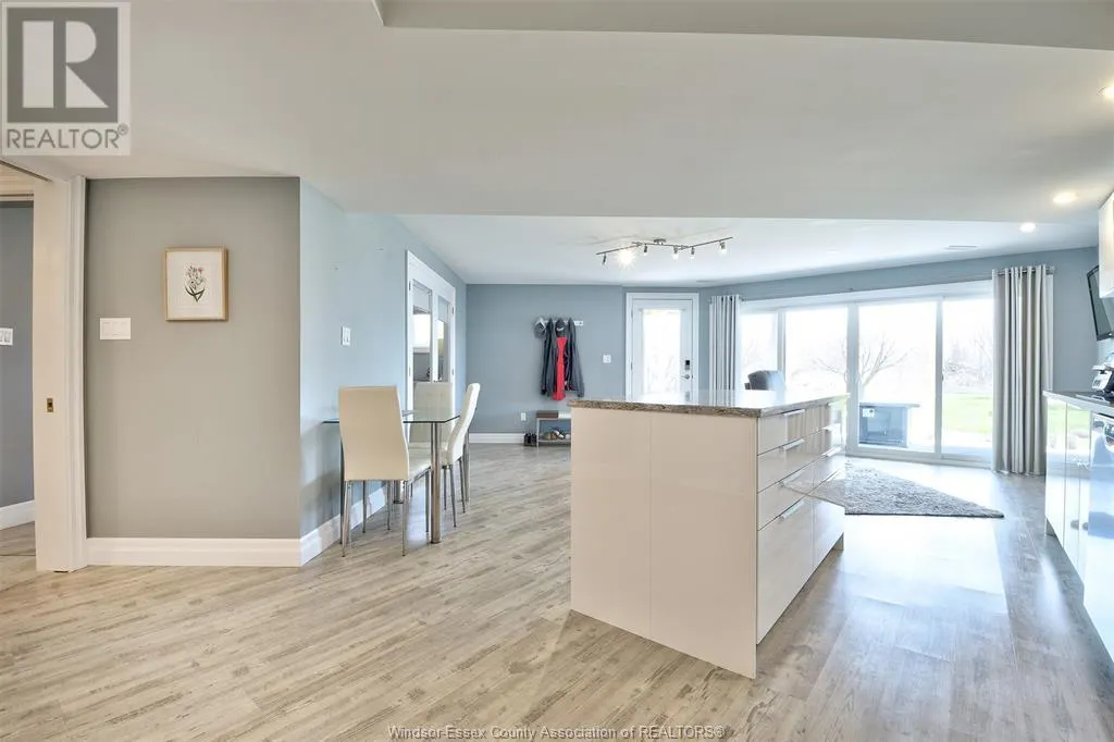 17 METTAWAS LANE