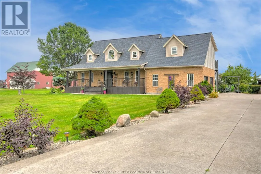323 COUNTY RD 27 East