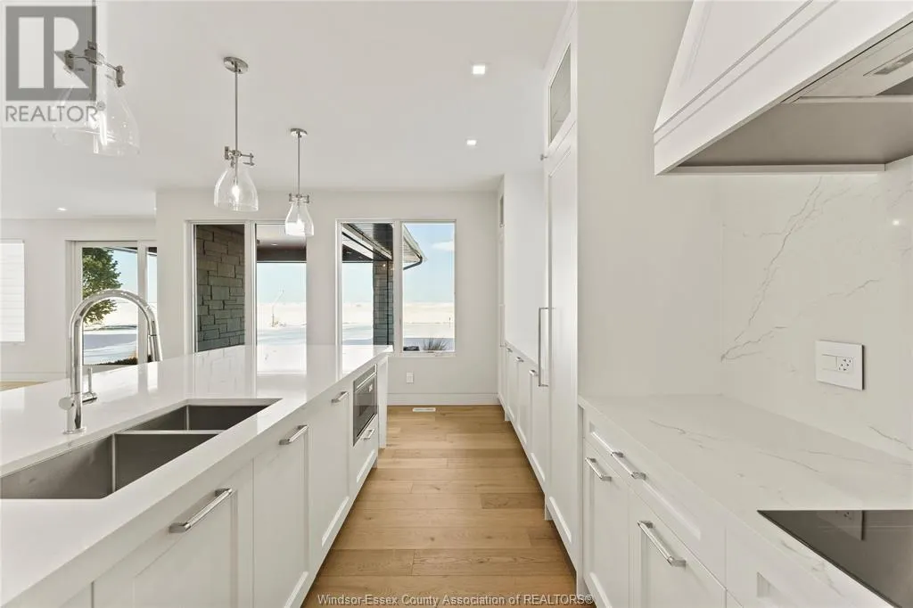 1252 SHORELINE