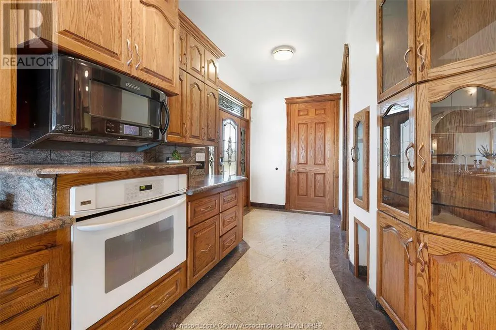 331 CHARRON BEACH