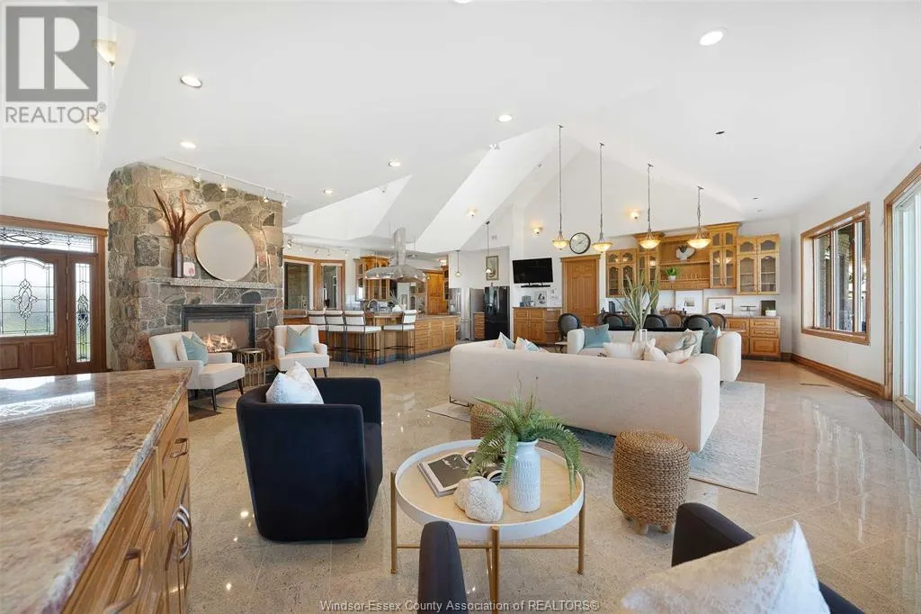 331 CHARRON BEACH
