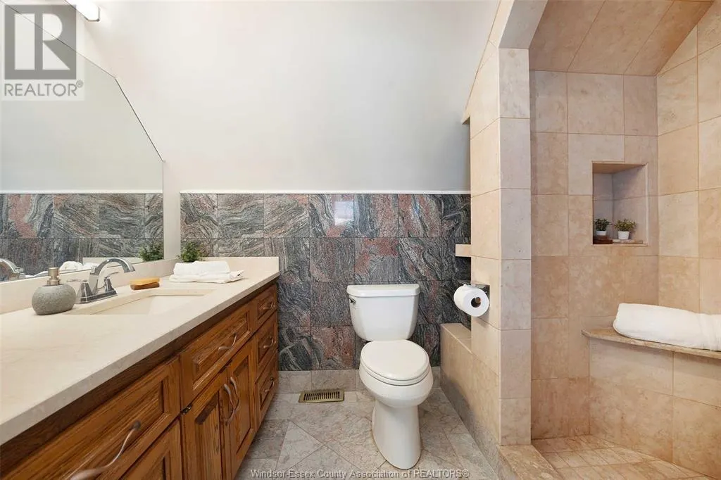331 CHARRON BEACH