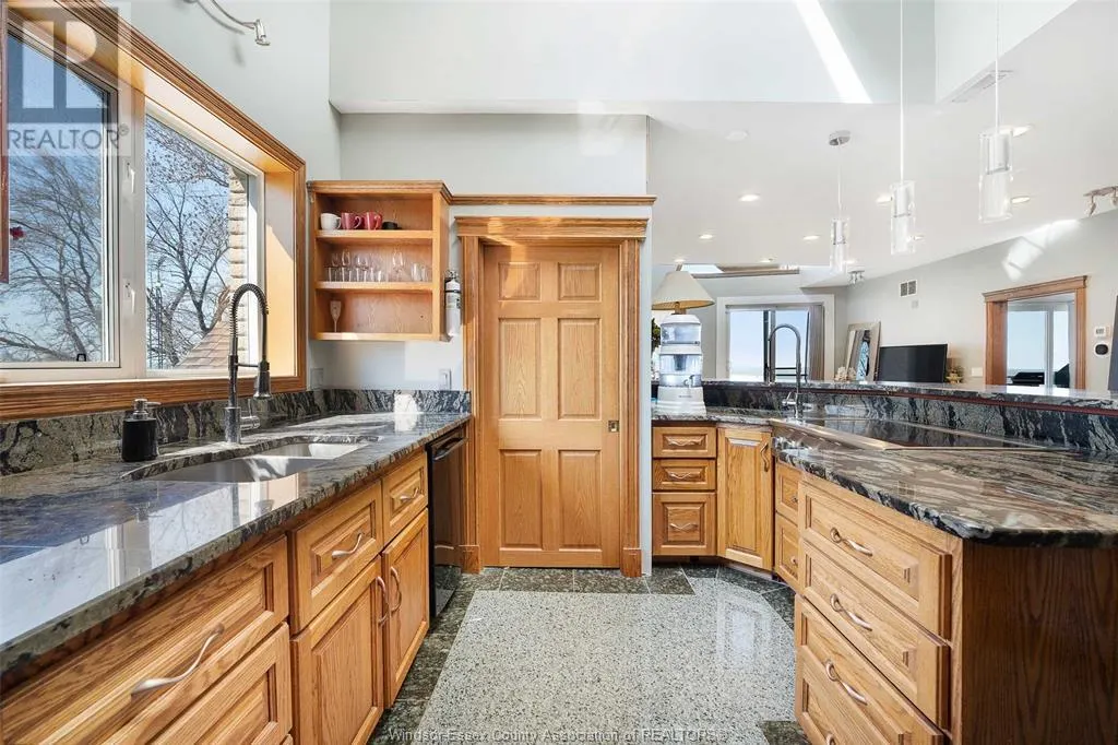 331 CHARRON BEACH