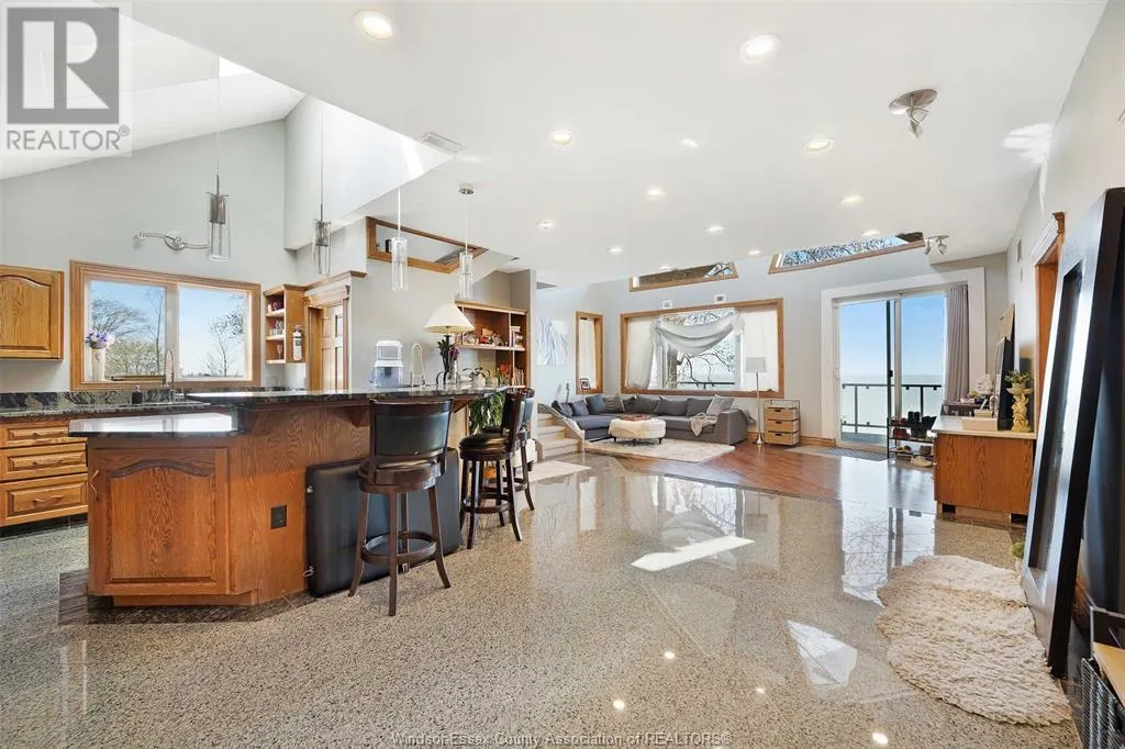 331 CHARRON BEACH