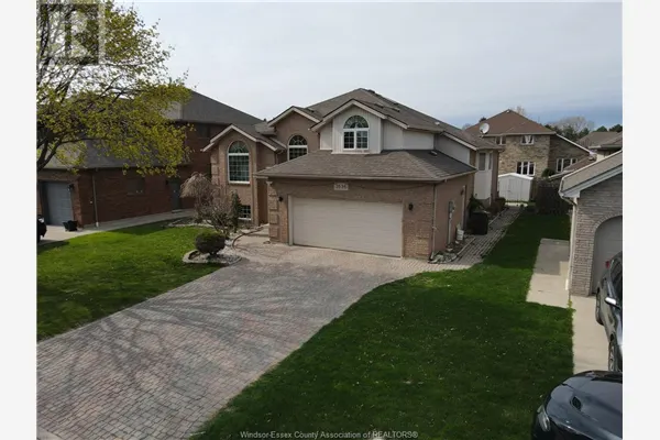 2636 FLEMING COURT