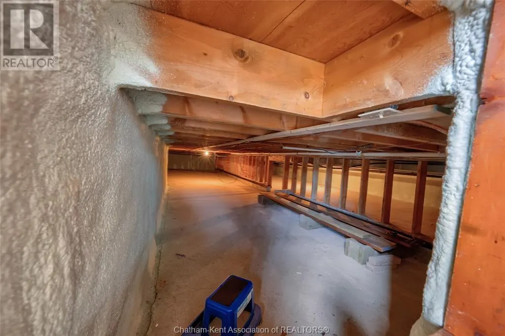 36 Bridle Path ROAD