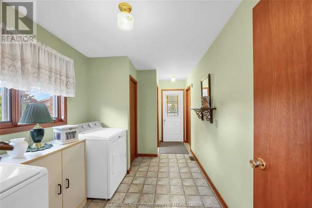 36 Bridle Path ROAD