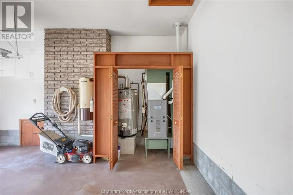 36 Bridle Path ROAD