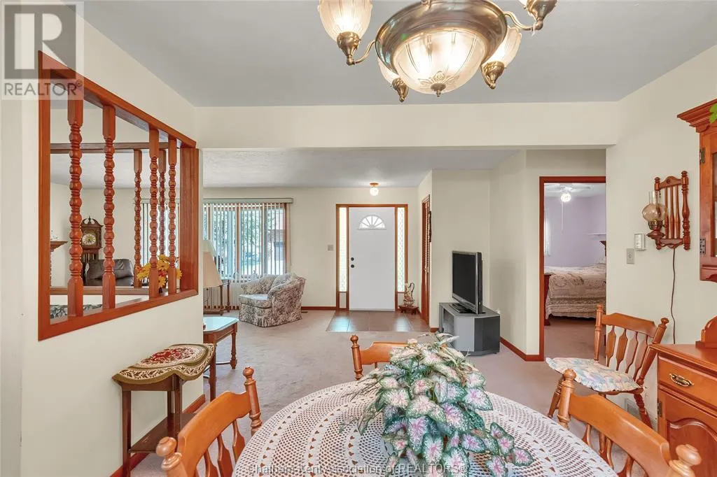 36 Bridle Path ROAD