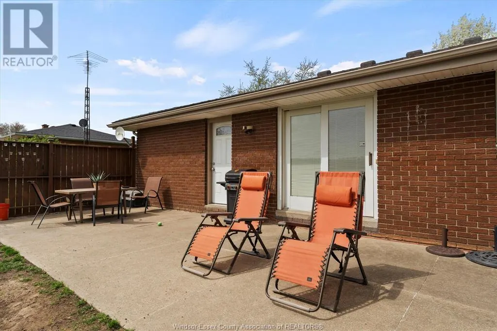 3446 MANNING ROAD