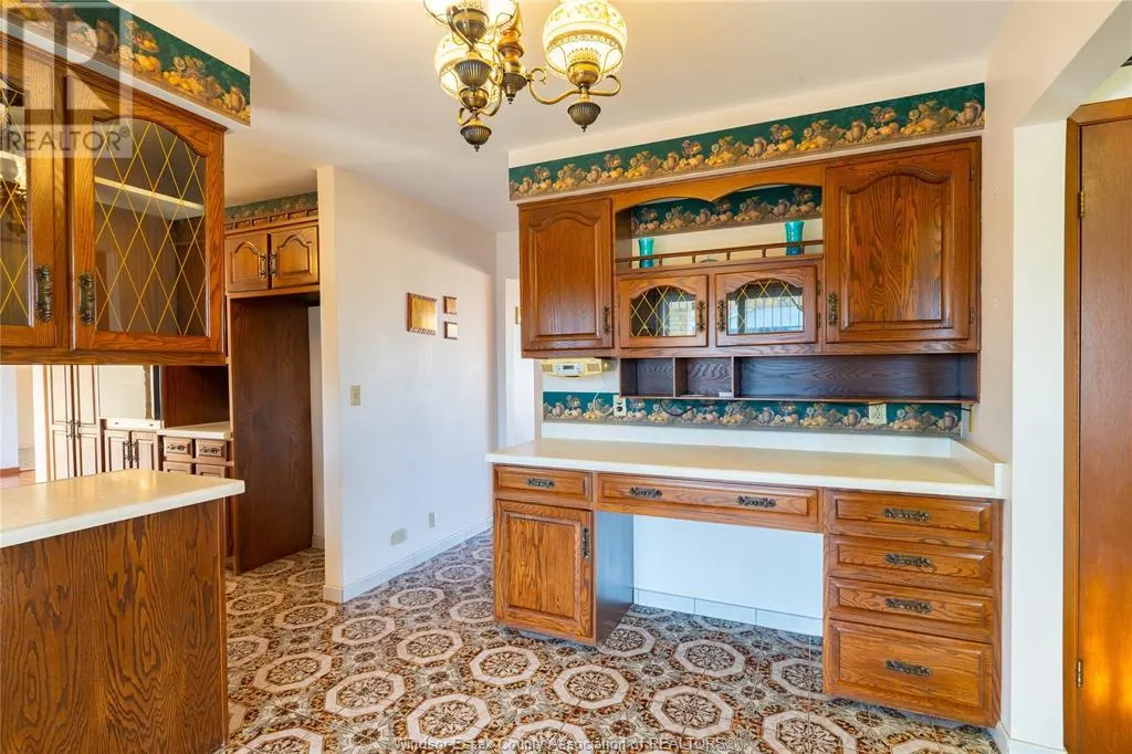 408 MERSEA RD 3