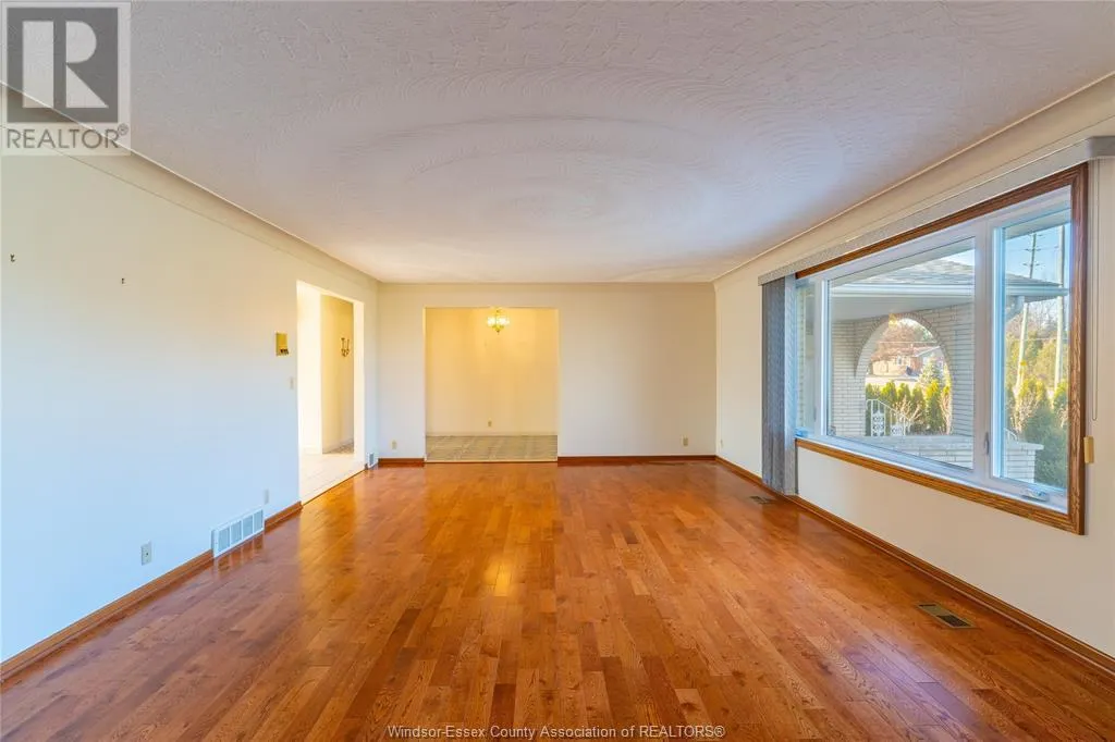408 MERSEA RD 3
