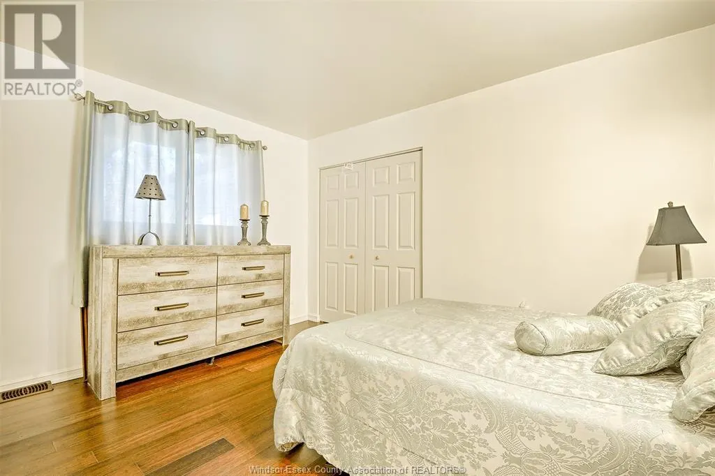 1385 ERIE