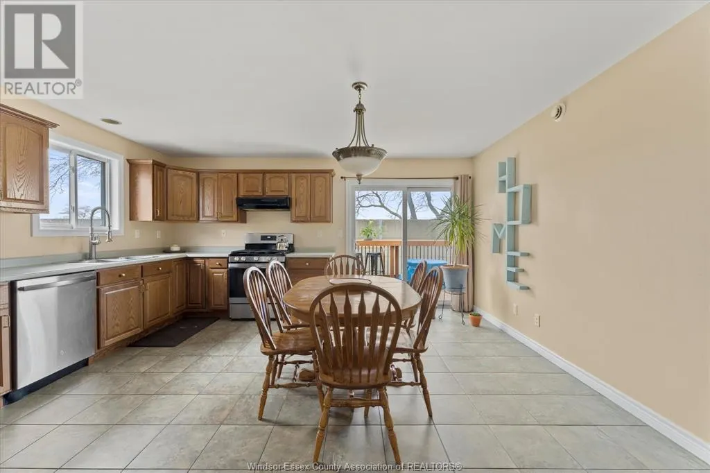 229 Branton CRESCENT
