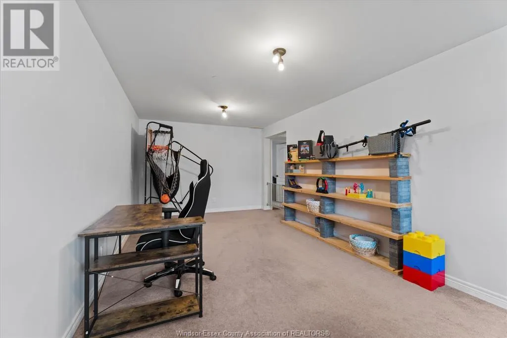 229 Branton CRESCENT