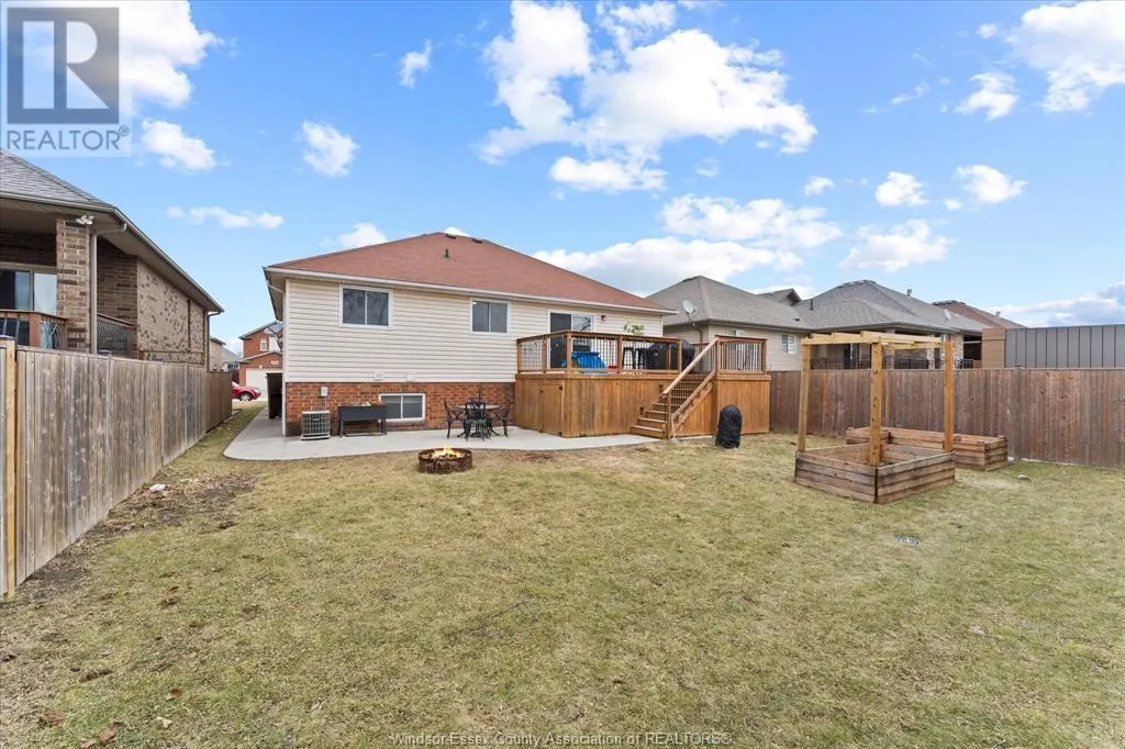 229 Branton CRESCENT