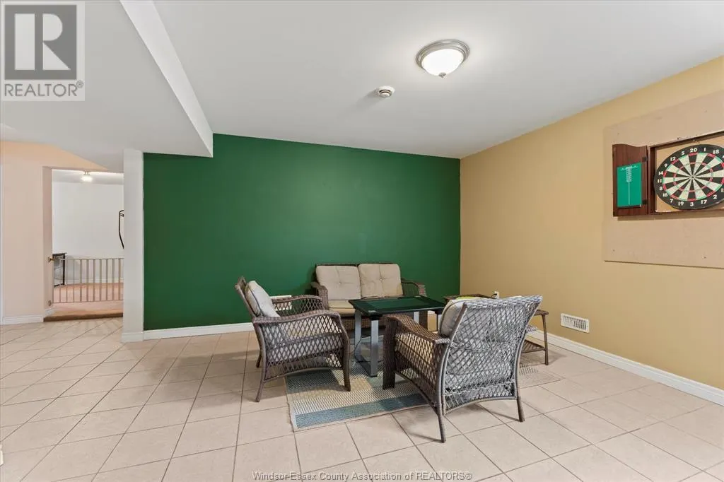229 Branton CRESCENT