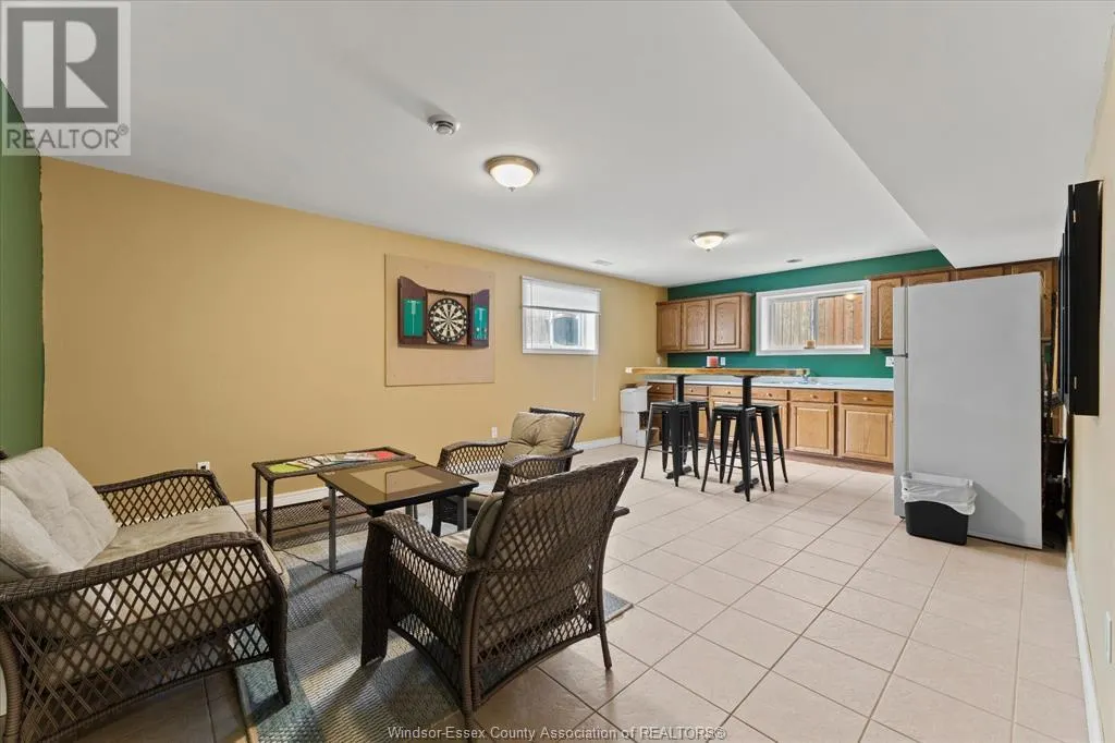 229 Branton CRESCENT