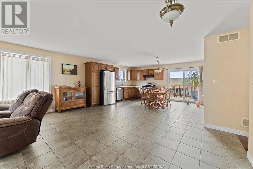 229 Branton CRESCENT