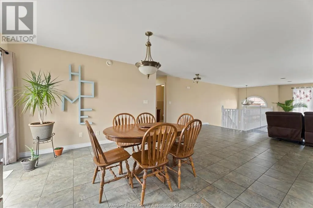 229 Branton CRESCENT