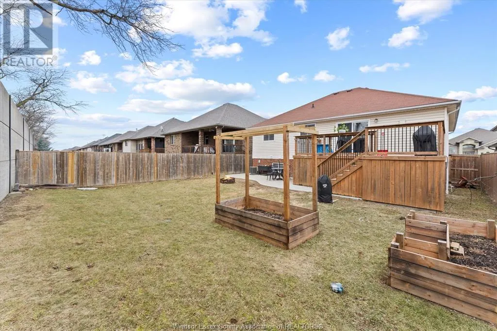 229 Branton CRESCENT