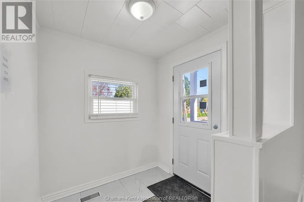 12 Gray STREET