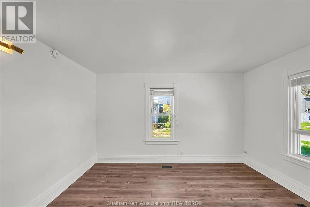 12 Gray STREET