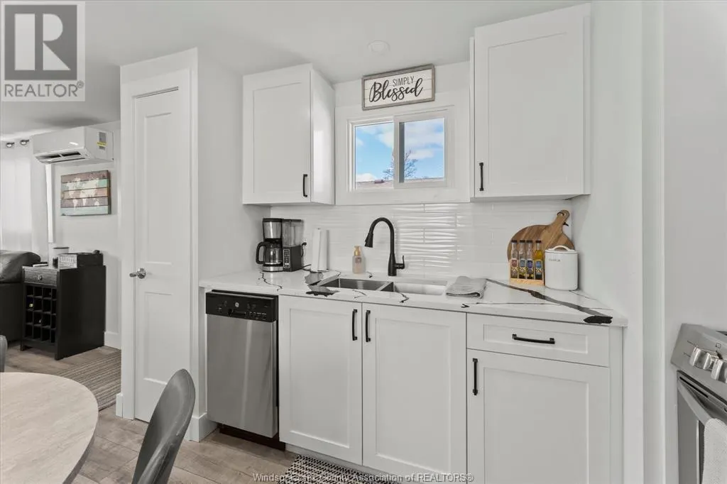 388 NORTH MALDEN