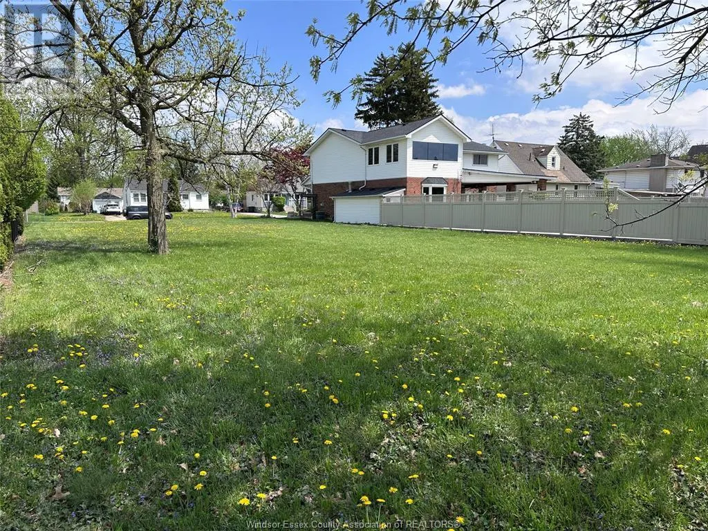 4059 ROSELAND DRIVE East