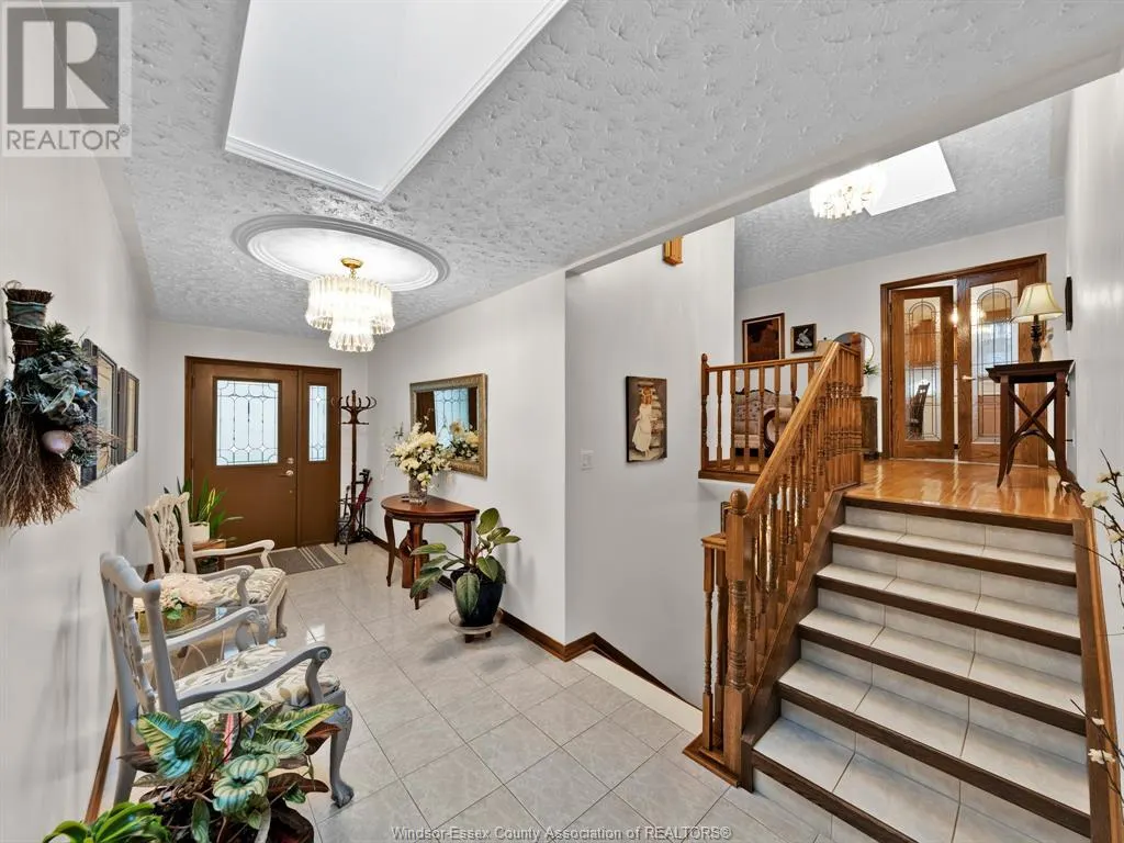 43 Debergh AVENUE South