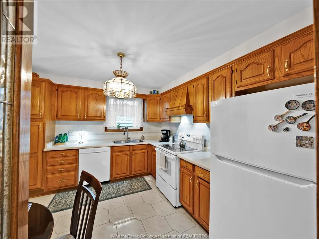 43 Debergh AVENUE South