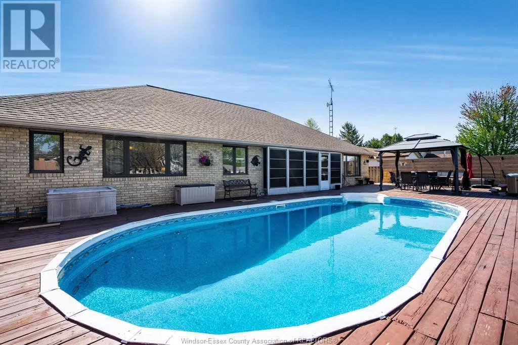811 RIVAIT DRIVE