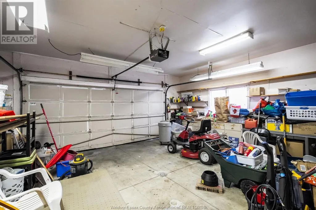 811 RIVAIT DRIVE