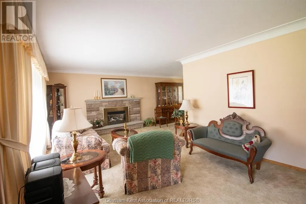 483 SYDENHAM STREET