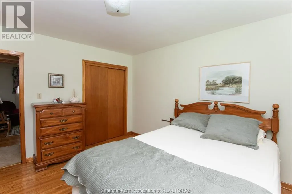 483 SYDENHAM STREET