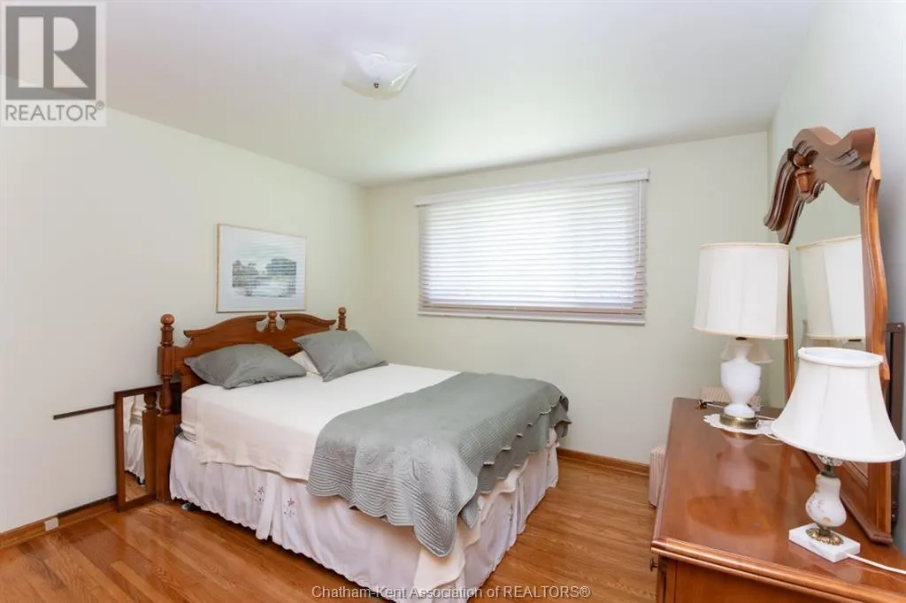 483 SYDENHAM STREET