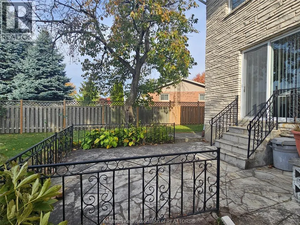 140 Little STREET South