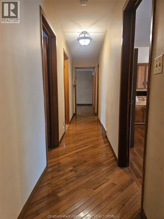 140 Little STREET South