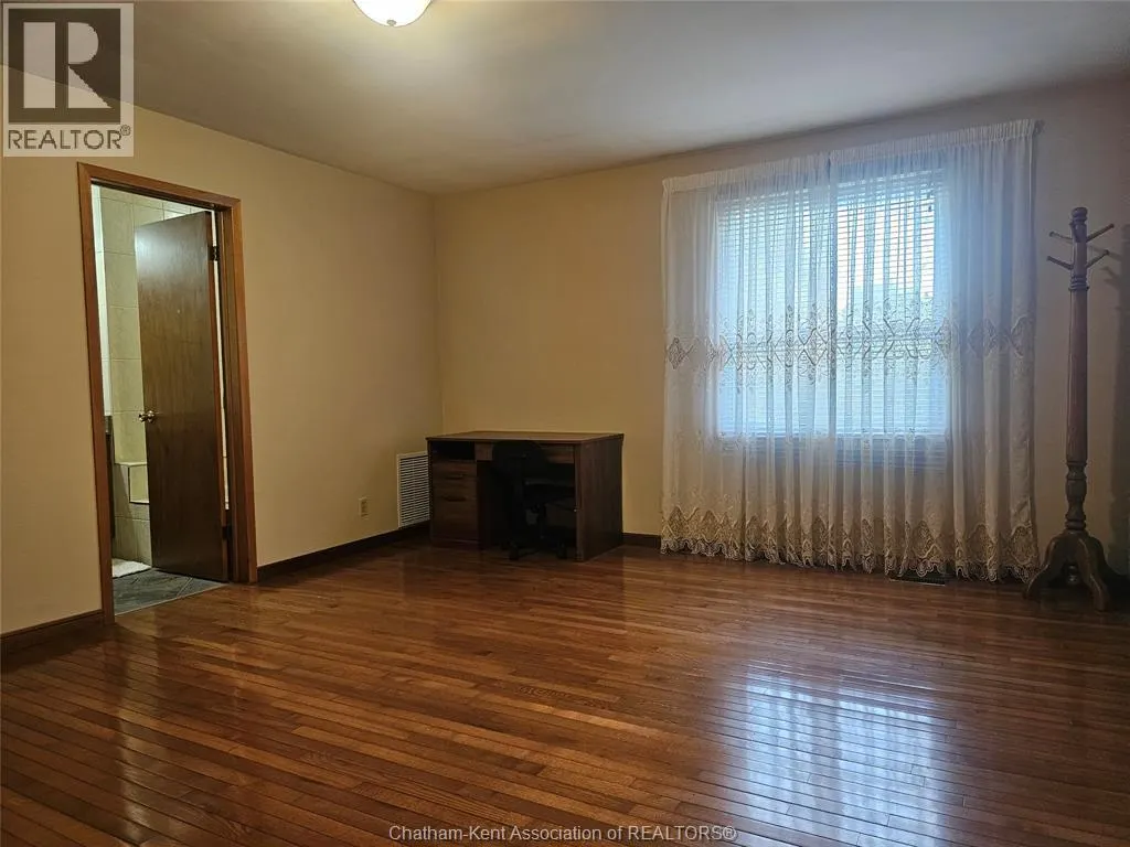 140 Little STREET South