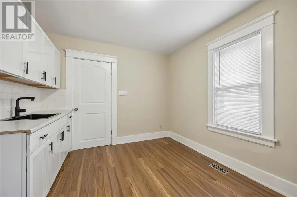 984 Murphy ROAD