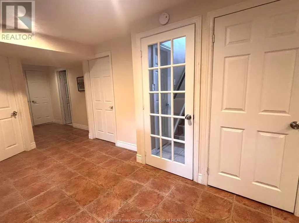 1512 HEATHERGLEN Unit# Lower