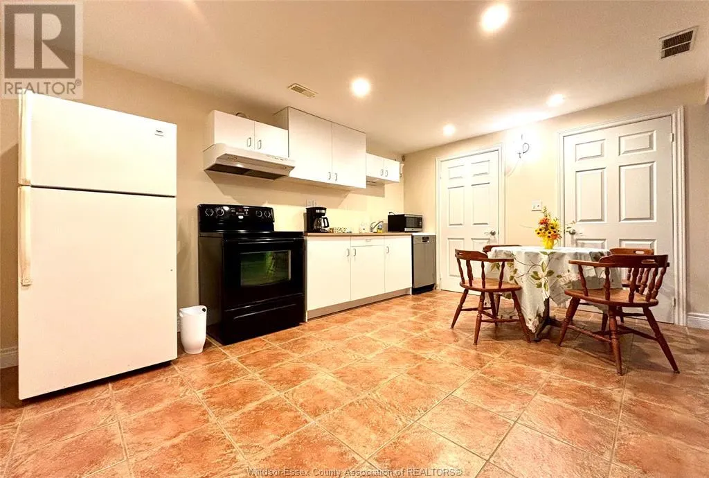 1512 HEATHERGLEN Unit# Lower