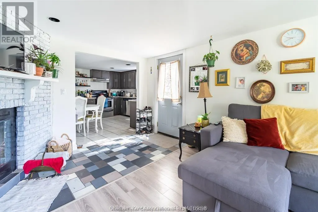 12346-48 ARBOUR STREET