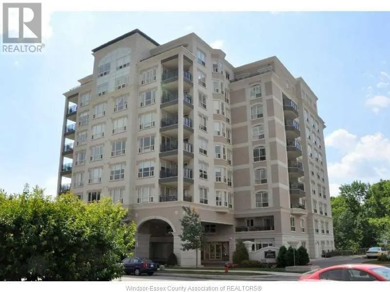 1000 Creekside DRIVE