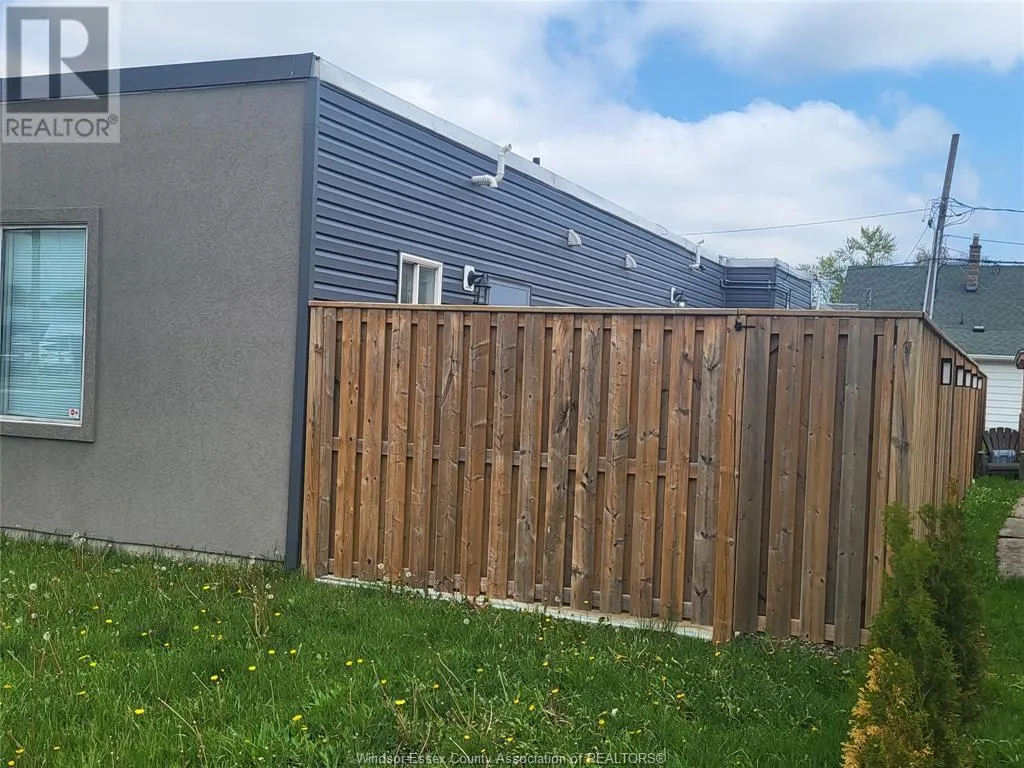 32 ARTHUR AVENUE